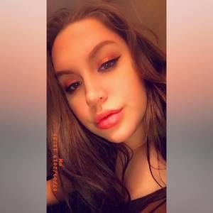 Meet your Posher, Kara